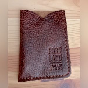 Portland leather goods card case